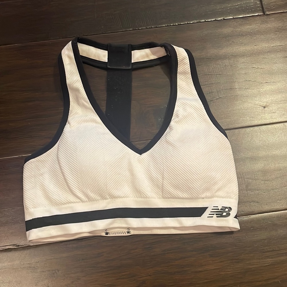 new balance sports bra